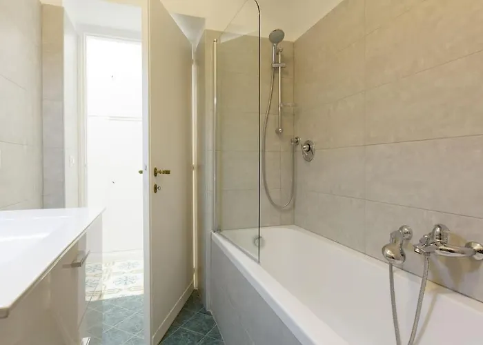 Vittoria Terrace Penthouse At The Spanish Steps Apartment *
